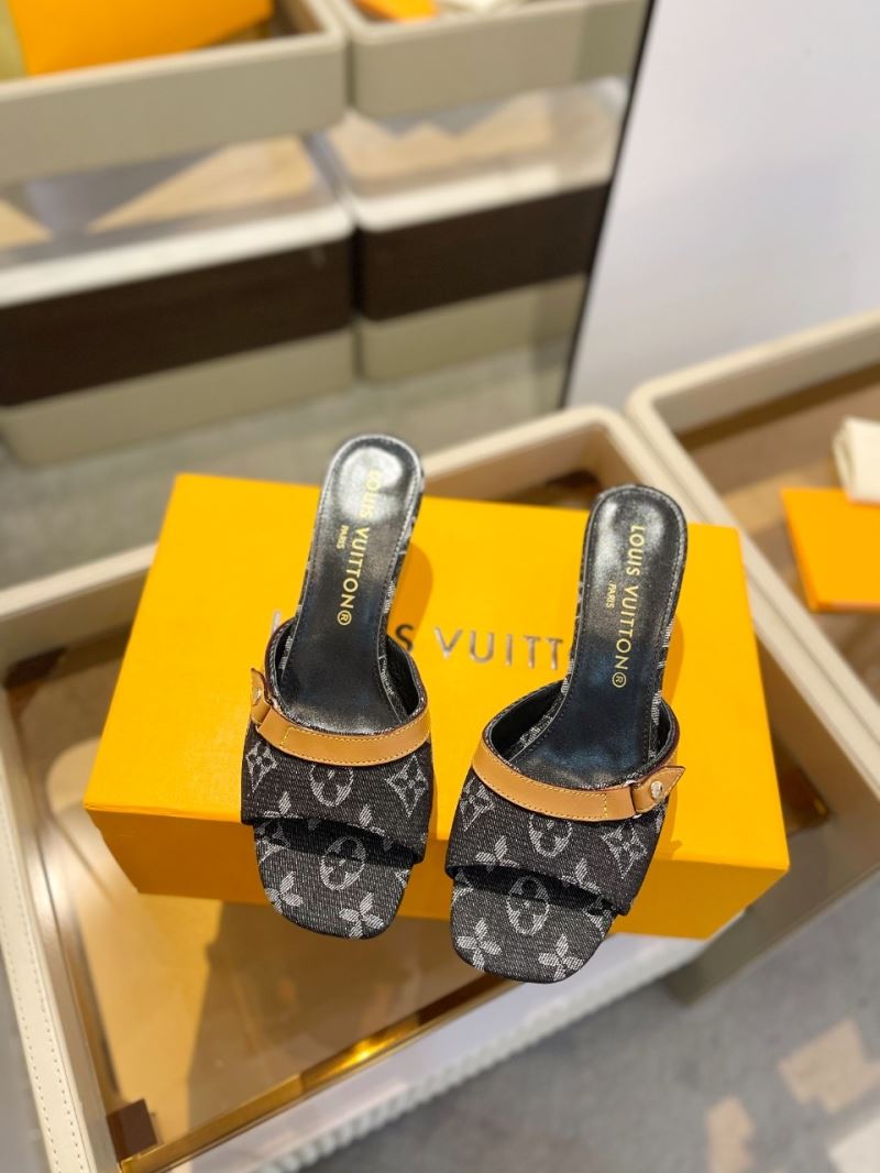 Louis Vuitton Slippers